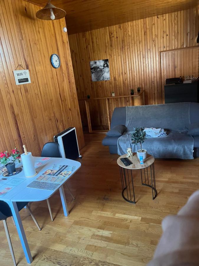 Appartamento Studio En Plein Coeur Tulle Esterno foto